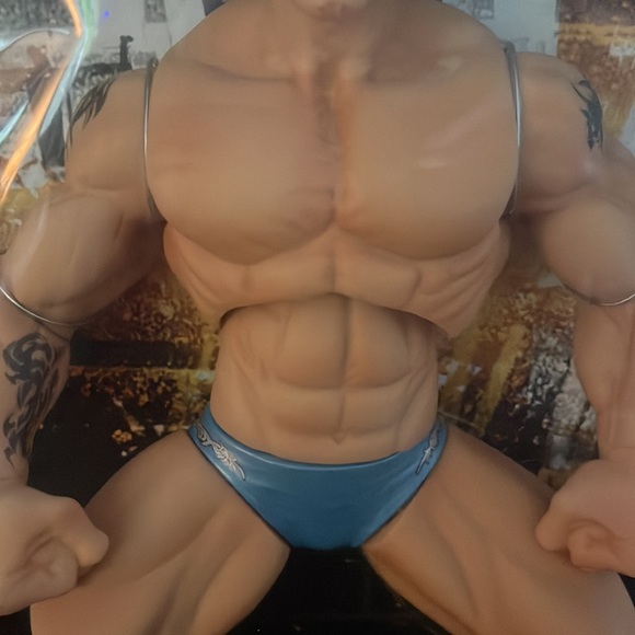 WWE Randy Orton Ring Giants - Picture 2 of 4